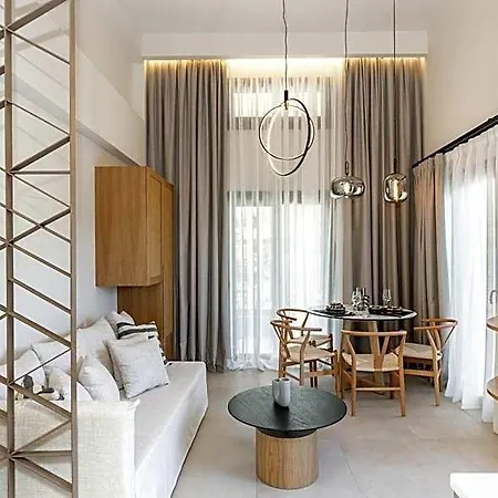 Quintessina Luxury لايميناس