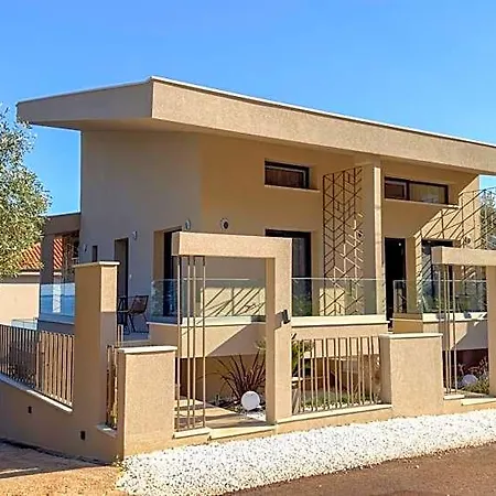 فندق Quintessina Luxury