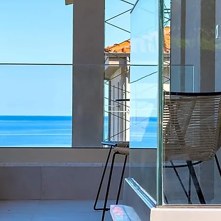 Quintessina Luxury فندق 4*